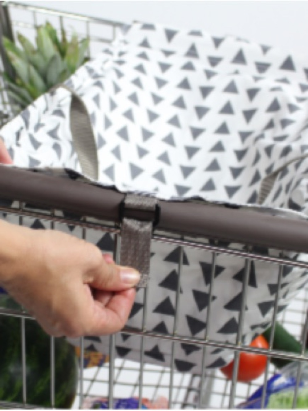 Binxy Baby Cart Hammock - Triangles - Picture 3 of 9